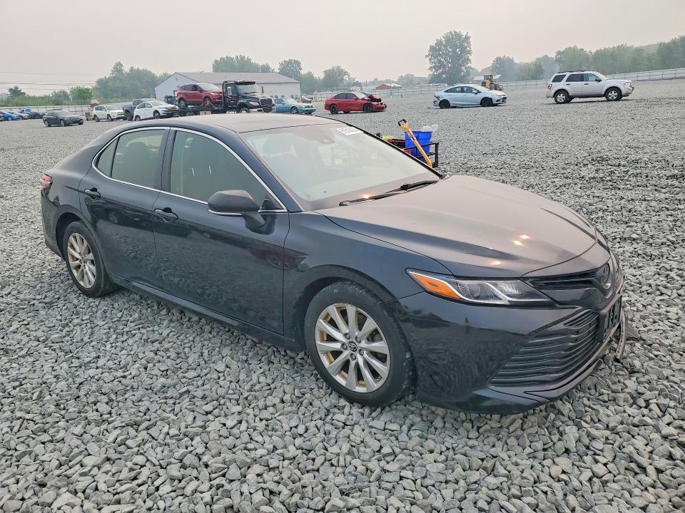 Продаж на аукціоні авто 2018 Toyota Camry, vin: JTNB11HK8J3016265, номер лоту: 61515806
