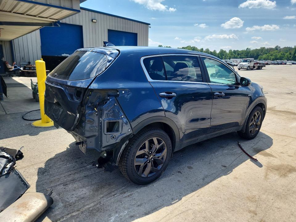 60201246 :رقم المزاد ، KNDPMCAC4N7027035 vin ، 2022 Kia Sportage مزاد بيع