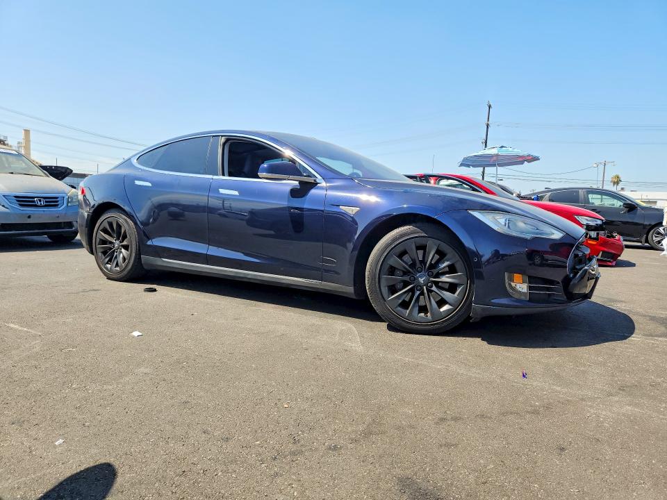 Продажа на аукционе авто 2014 Tesla Model S, vin: 5YJSA1H19EFP52751, номер лота: 61599506