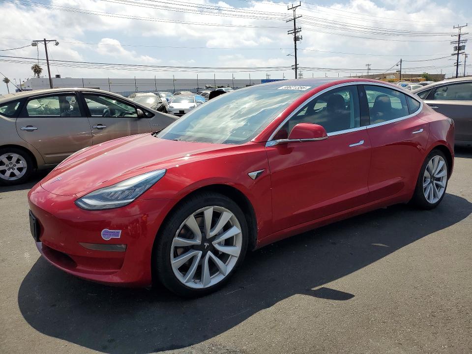 2018 Tesla Model 3 მანქანა იყიდება აუქციონზე, vin: 5YJ3E1EA8JF126051, აუქციონის ნომერი: 59821356
