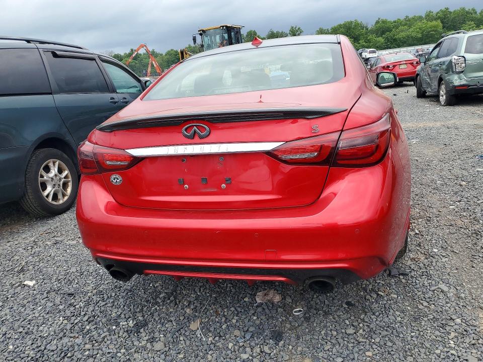 61598696 :رقم المزاد ، JN1FV7AR6JM480365 vin ، 2018 Infiniti Q50 مزاد بيع