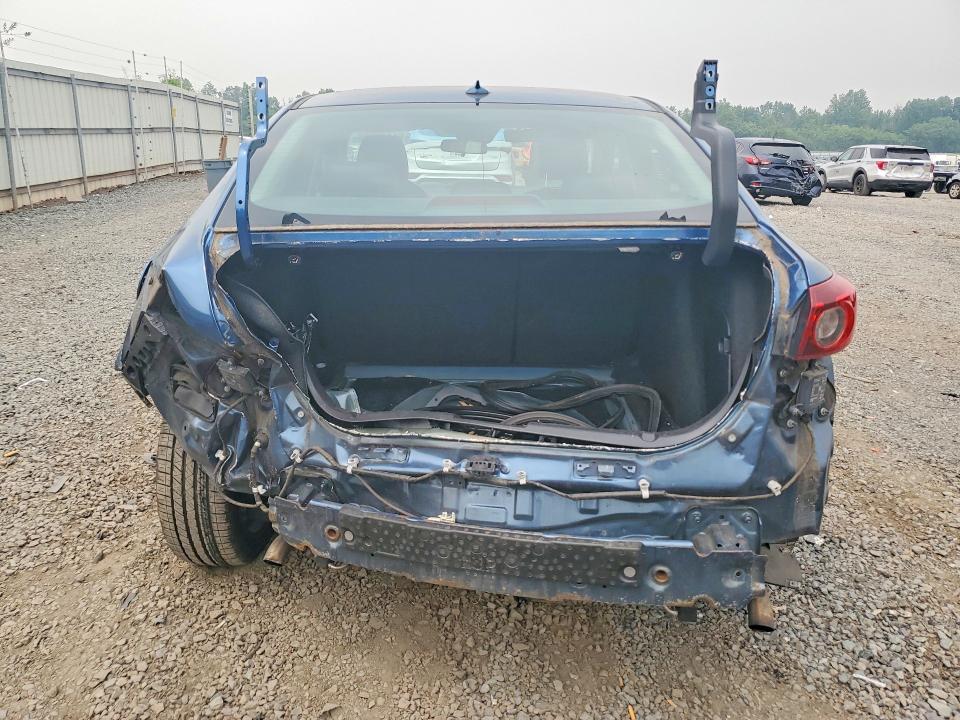 2018 Mazda 3 მანქანა იყიდება აუქციონზე, vin: 3MZBN1V3XJM179677, აუქციონის ნომერი: 61413356