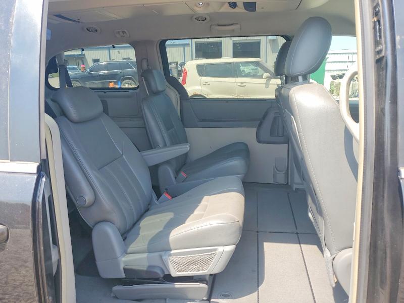 Продажа на аукционе авто 2008 Chrysler Town & Country, vin: 2A8HR54P78R827632, номер лота: 61208146