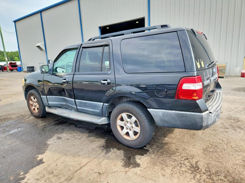 61686976 :رقم المزاد ، 1FMJU1F54BEF34296 vin ، 2011 Ford Expedition مزاد بيع