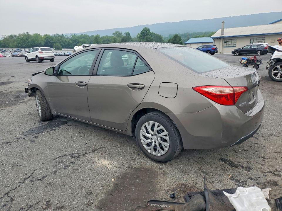 Продажа на аукционе авто 2018 Toyota Corolla, vin: 2T1BURHE4JC026156, номер лота: 62795256