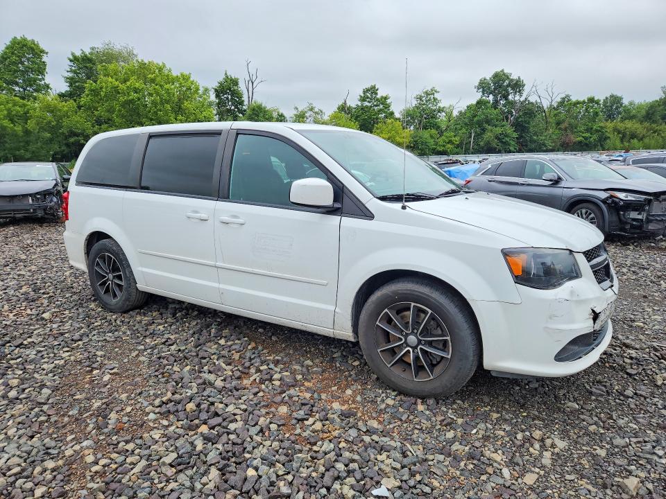 58744106 :رقم المزاد ، 2C4RDGBG3HR568212 vin ، 2017 Dodge Grand Caravan مزاد بيع