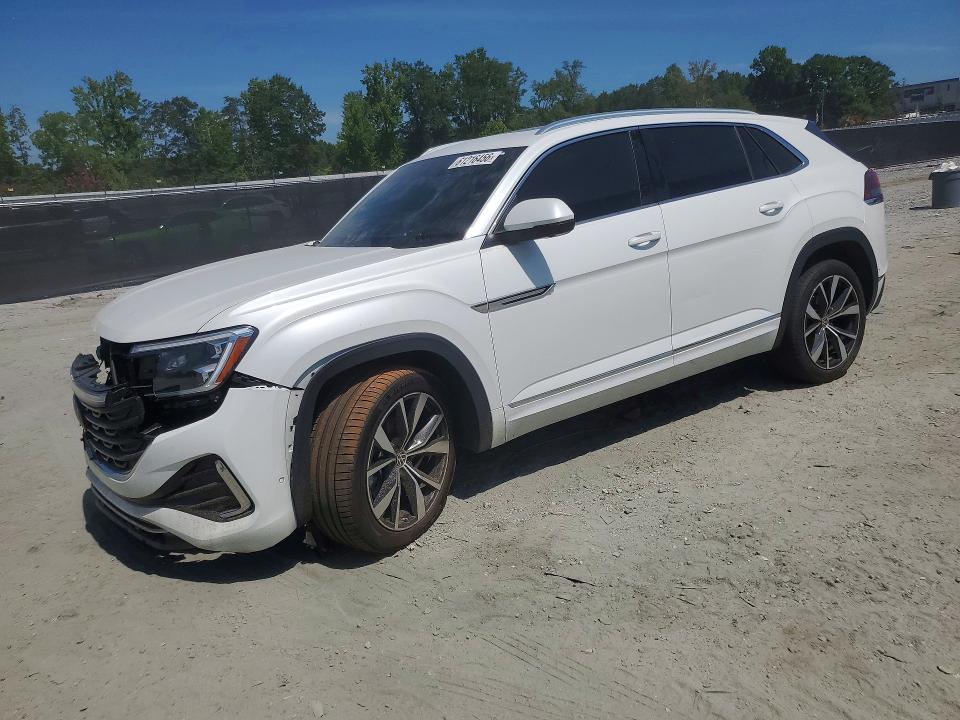 2024 Volkswagen Atlas Cross Sport მანქანა იყიდება აუქციონზე, vin: 1V2FE2CA2RC211688, აუქციონის ნომერი: 61216456