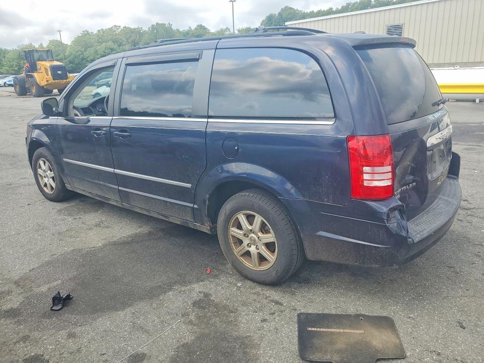 2010 Chrysler Town & Country მანქანა იყიდება აუქციონზე, vin: 2A4RR8DX9AR449231, აუქციონის ნომერი: 58175146