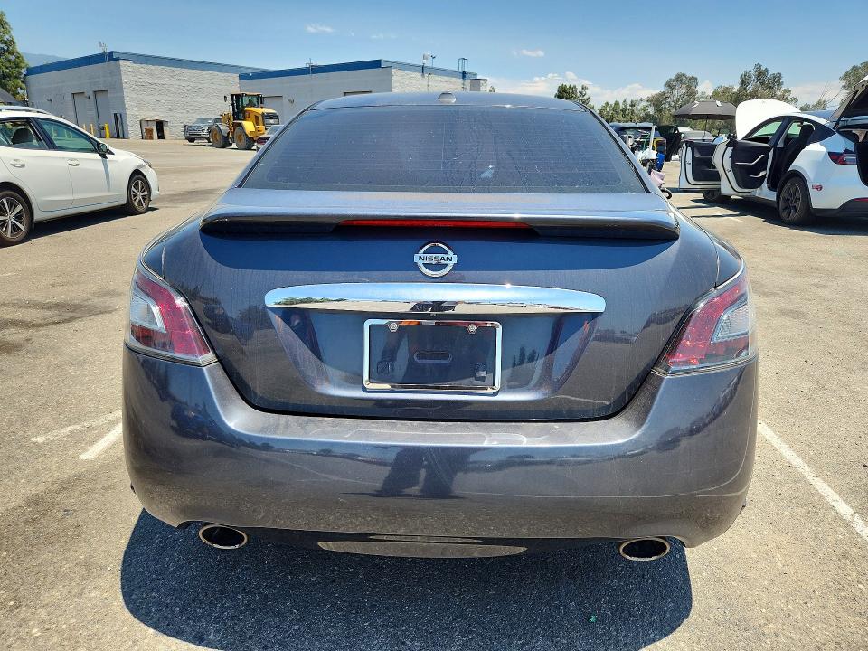 61430146 :رقم المزاد ، 1N4AA5AP8CC802993 vin ، 2012 Nissan Maxima مزاد بيع
