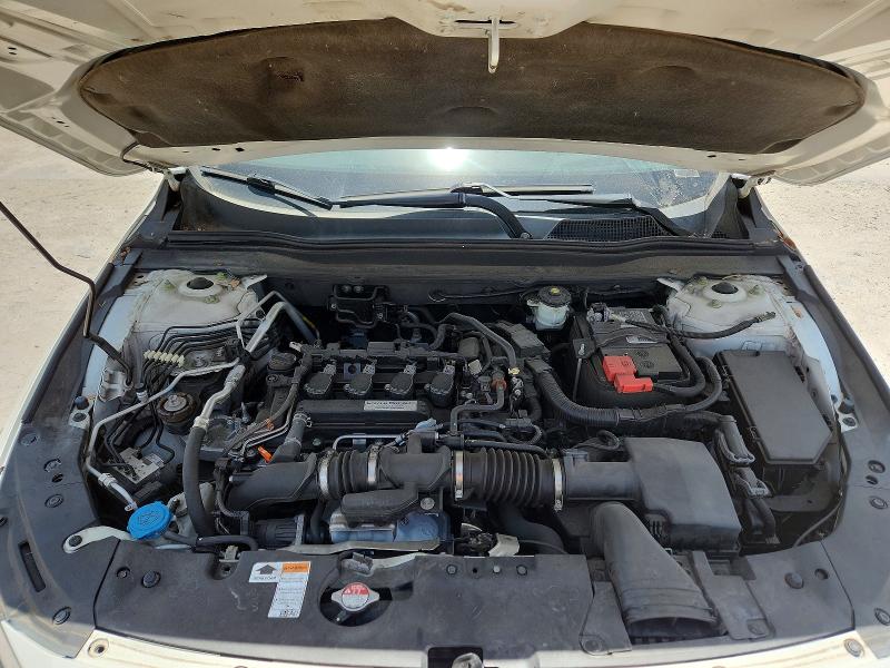 62156276 :رقم المزاد ، 1HGCV1F91JA044676 vin ، 2018 Honda Accord مزاد بيع