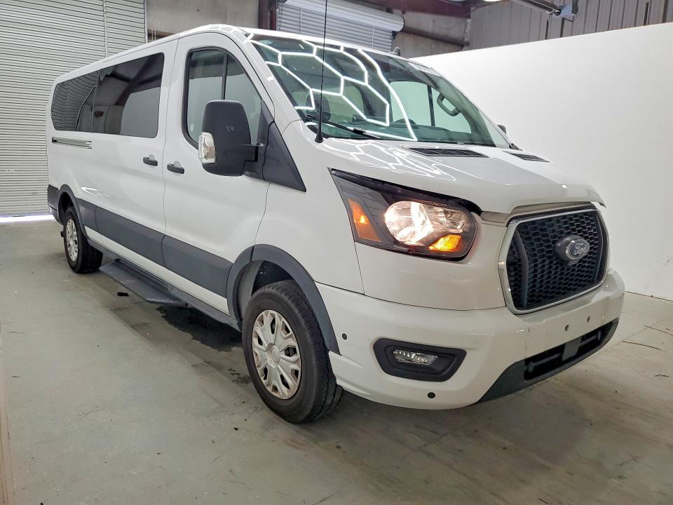 Продажа на аукционе авто 2025 Ford Transit, vin: 1FBAX2YG3SKA24415, номер лота: 61323336