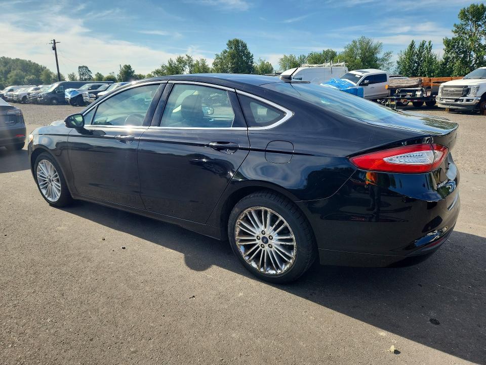 60053056 :رقم المزاد ، 3FA6P0HD1GR116451 vin ، 2016 Ford Fusion مزاد بيع