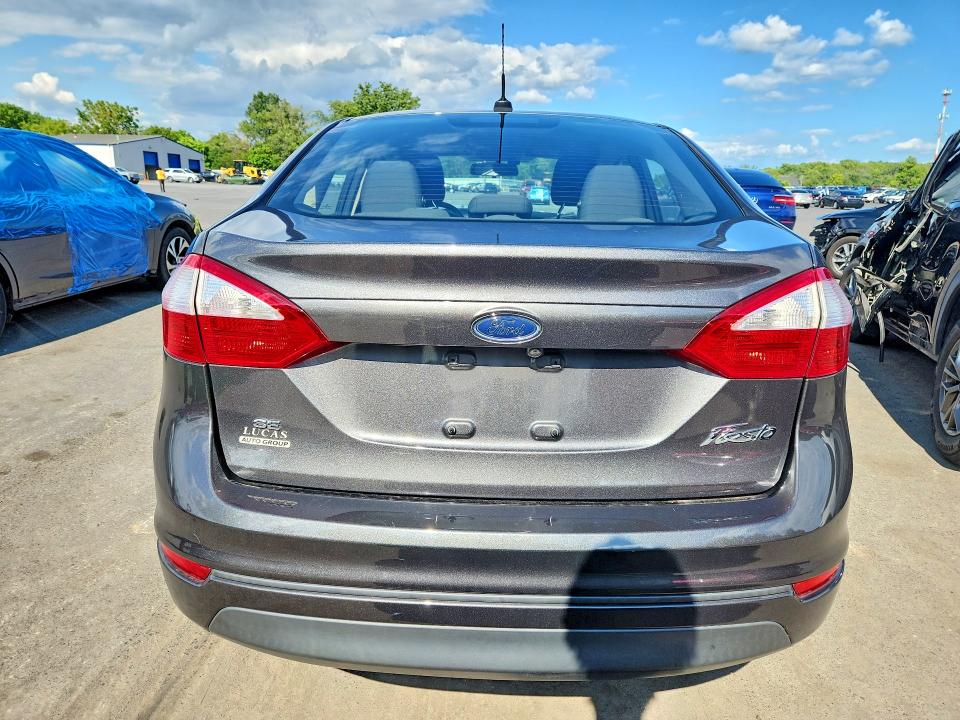 Продажа на аукционе авто 2018 Ford Fiesta, vin: 3FADP4BJ3JM125931, номер лота: 62710246