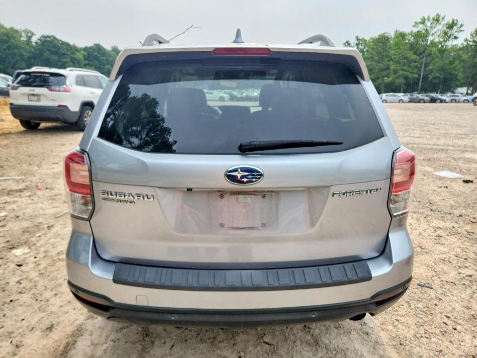 62314826 :رقم المزاد ، JF2SJAWC4HH556470 vin ، 2017 Subaru Forester مزاد بيع