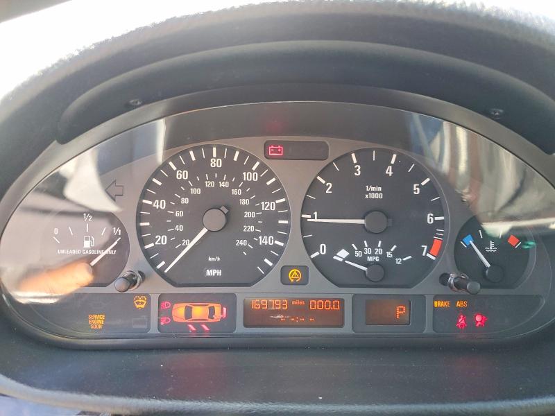 62812156 :رقم المزاد ، WBAEU33434PR07930 vin ، 2004 Bmw 325 مزاد بيع
