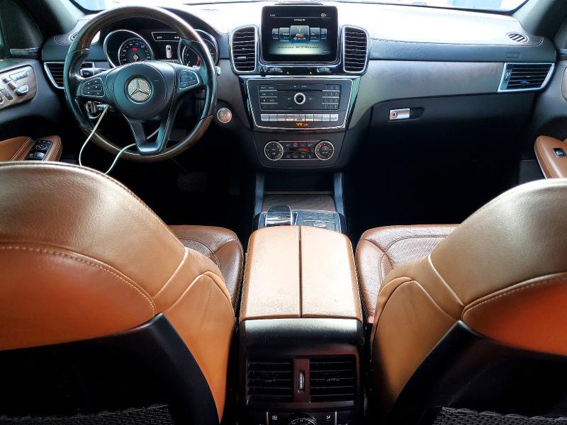 62626576 :رقم المزاد ، 4JGDF7DE5HA989526 vin ، 2017 Mercedes-benz Gls مزاد بيع