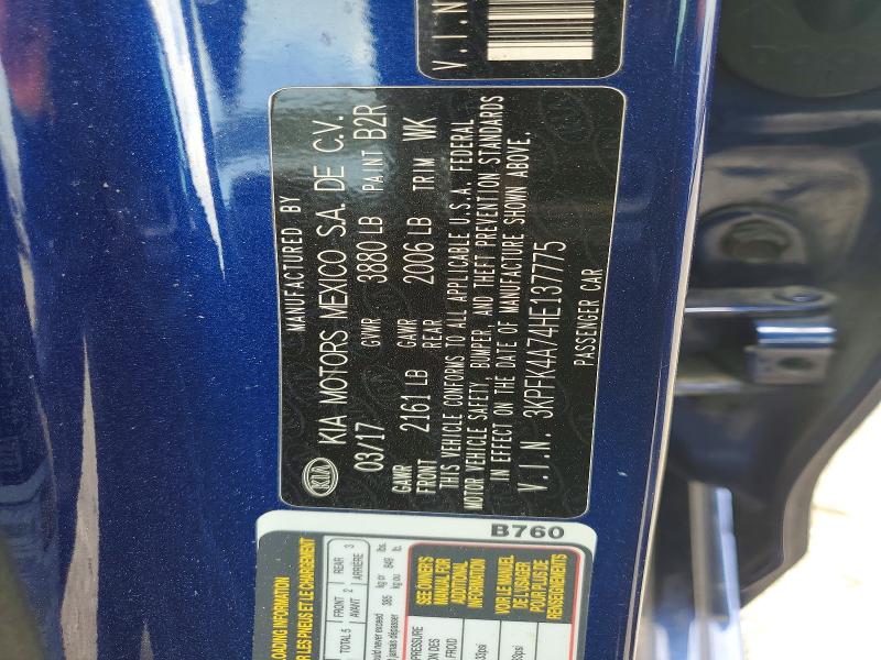 60148156 :رقم المزاد ، 3KPFK4A74HE137775 vin ، 2017 Kia Forte مزاد بيع