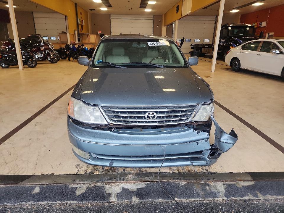 2004 Toyota Avalon მანქანა იყიდება აუქციონზე, vin: 4T1BF28B84U372737, აუქციონის ნომერი: 62645356