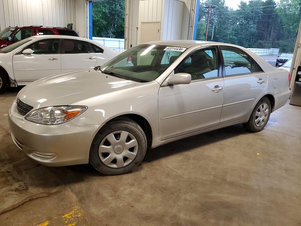 2002 Toyota Camry მანქანა იყიდება აუქციონზე, vin: 4T1BE32K72U044496, აუქციონის ნომერი: 63314436