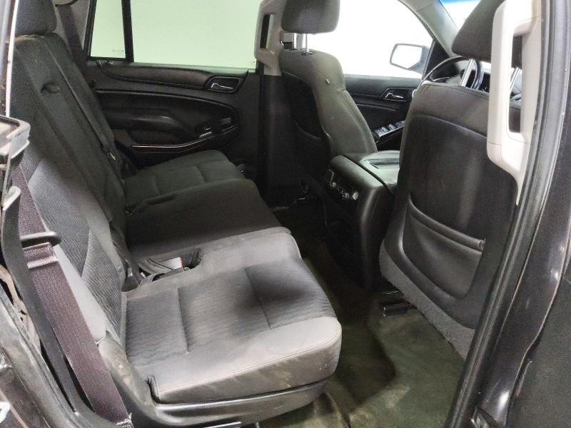 62330926 :رقم المزاد ، 1GKS2AKC8FR276581 vin ، 2015 Gmc Yukon مزاد بيع