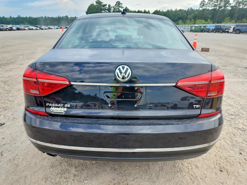 2016 Volkswagen Passat მანქანა იყიდება აუქციონზე, vin: 1VWBS7A30GC024521, აუქციონის ნომერი: 58608186