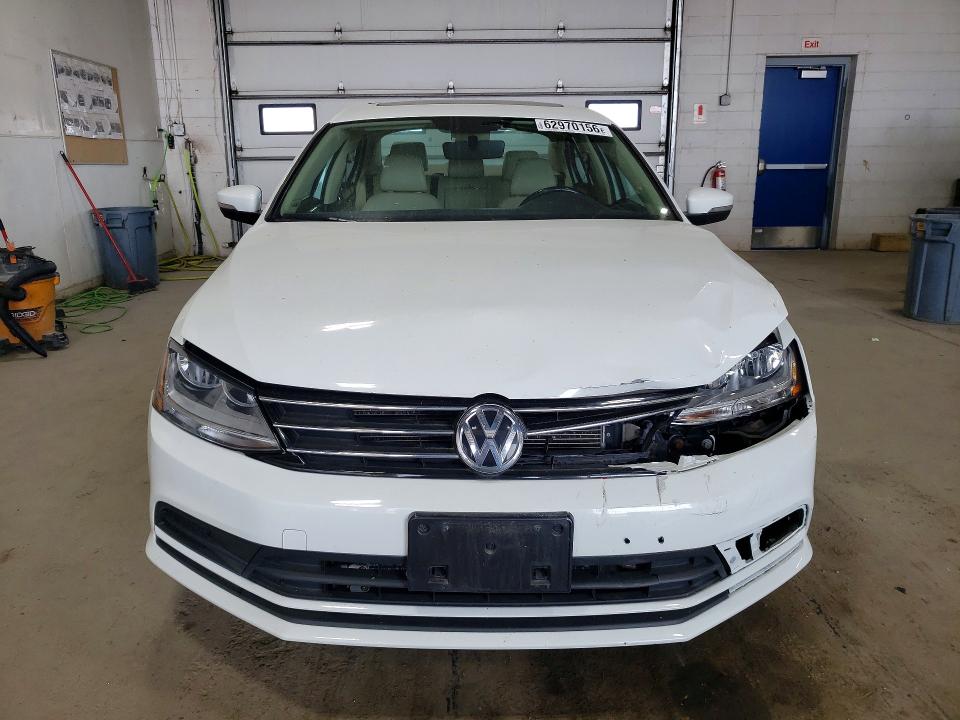 Продажа на аукционе авто 2017 Volkswagen Jetta, vin: 3VWB67AJ1HM338102, номер лота: 62970156