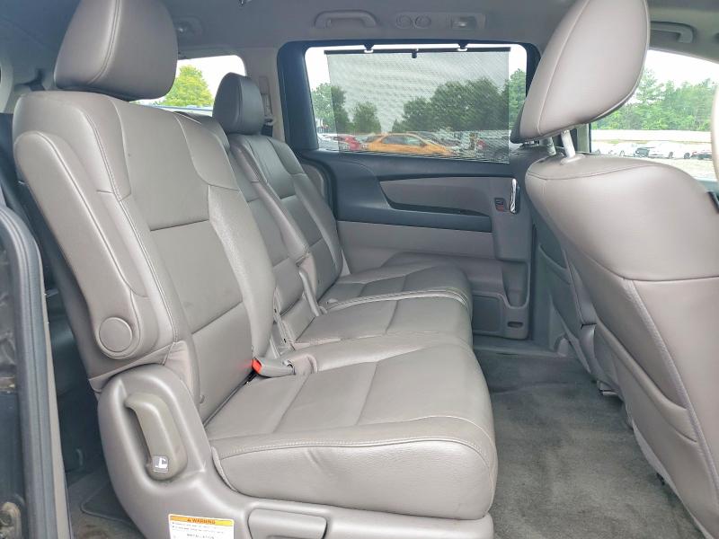 59161776 :رقم المزاد ، 5FNRL5H98EB070093 vin ، 2014 Honda Odyssey مزاد بيع