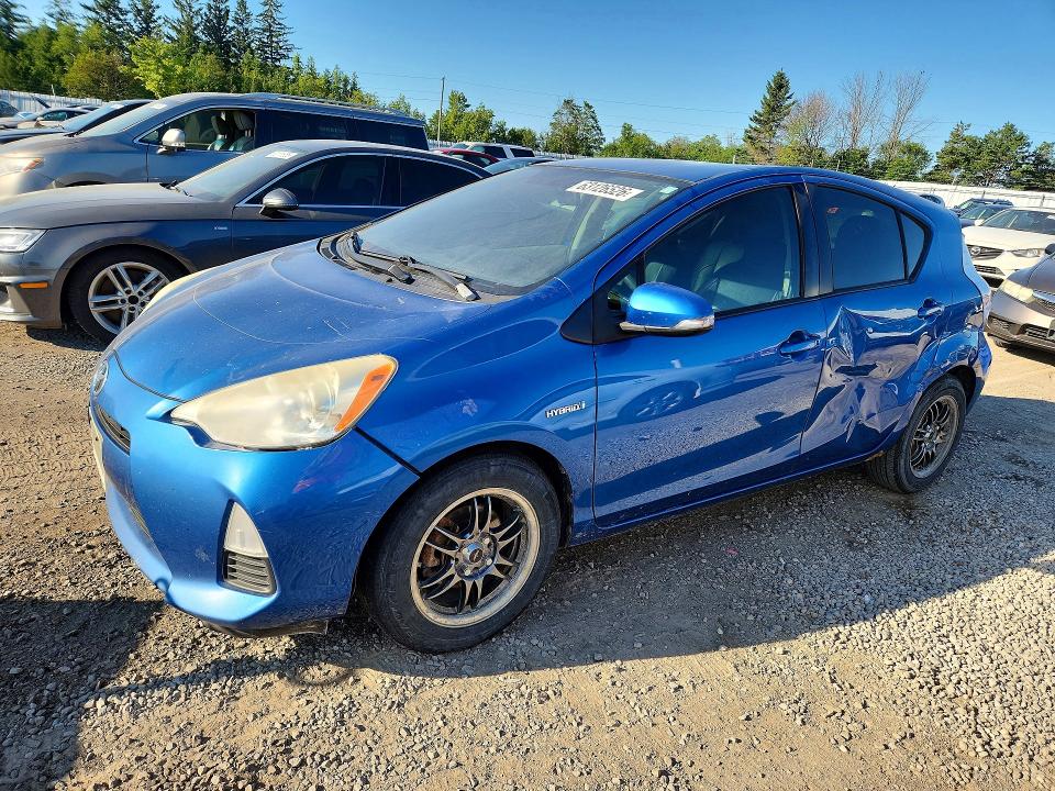 2013 Toyota Prius C მანქანა იყიდება აუქციონზე, vin: JTDKDTB36D1529202, აუქციონის ნომერი: 63126526