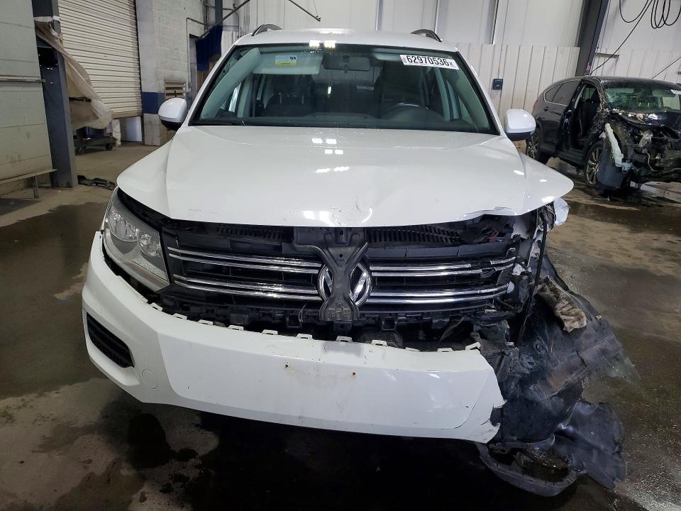 Продаж на аукціоні авто 2017 Volkswagen Tiguan, vin: WVGBV7AX0HK049967, номер лоту: 62970536