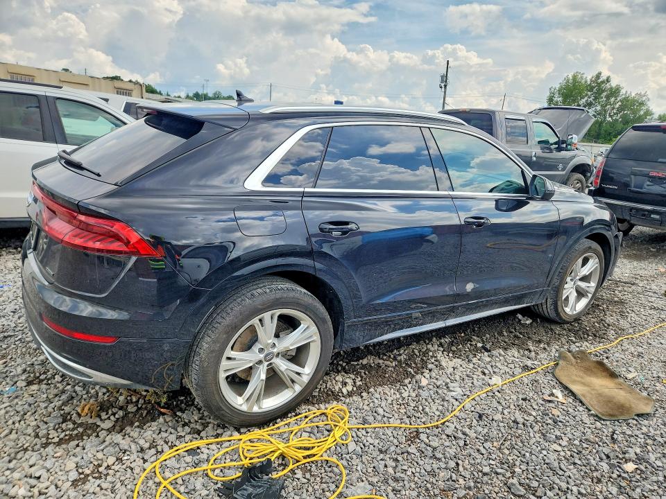 2019 Audi Q8 მანქანა იყიდება აუქციონზე, vin: WA1CVAF13KD044472, აუქციონის ნომერი: 60786236