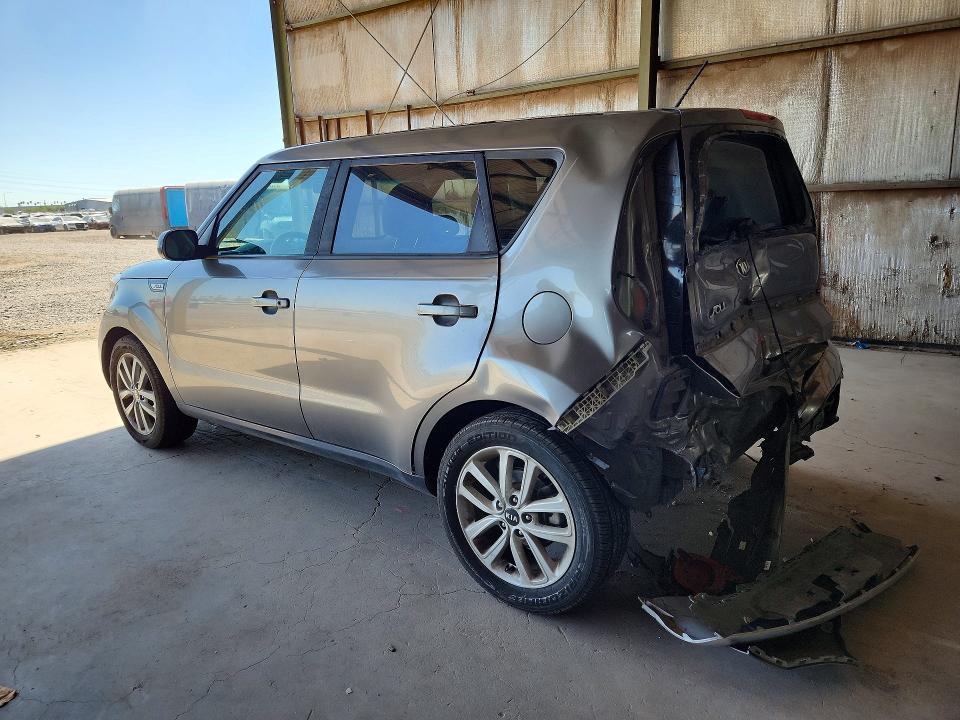 2017 Kia Soul მანქანა იყიდება აუქციონზე, vin: KNDJP3A51H7498742, აუქციონის ნომერი: 59276286
