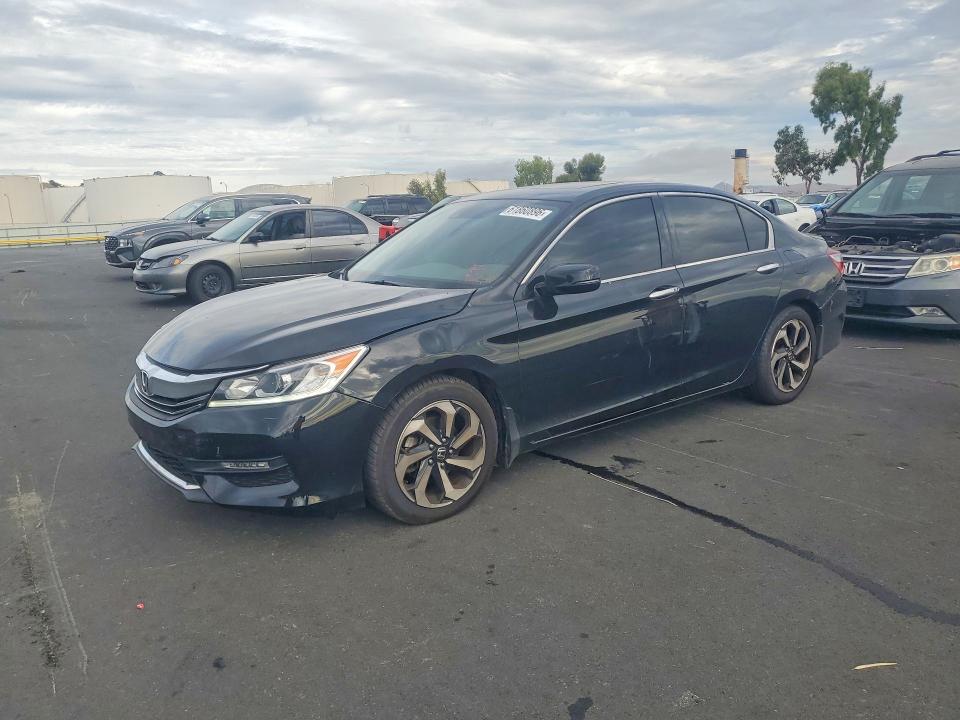 Продаж на аукціоні авто 2016 Honda Accord, vin: 1HGCR3F0XGA005787, номер лоту: 61860896