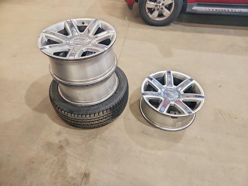 2015 Cadillac Escalade მანქანა იყიდება აუქციონზე, vin: 1GYS4SKJ9FR532618, აუქციონის ნომერი: 61401196