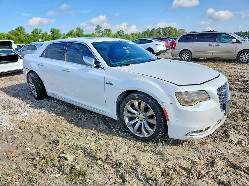 60803776 :رقم المزاد ، 2C3CCAPT9FH769244 vin ، 2015 Chrysler 300c مزاد بيع