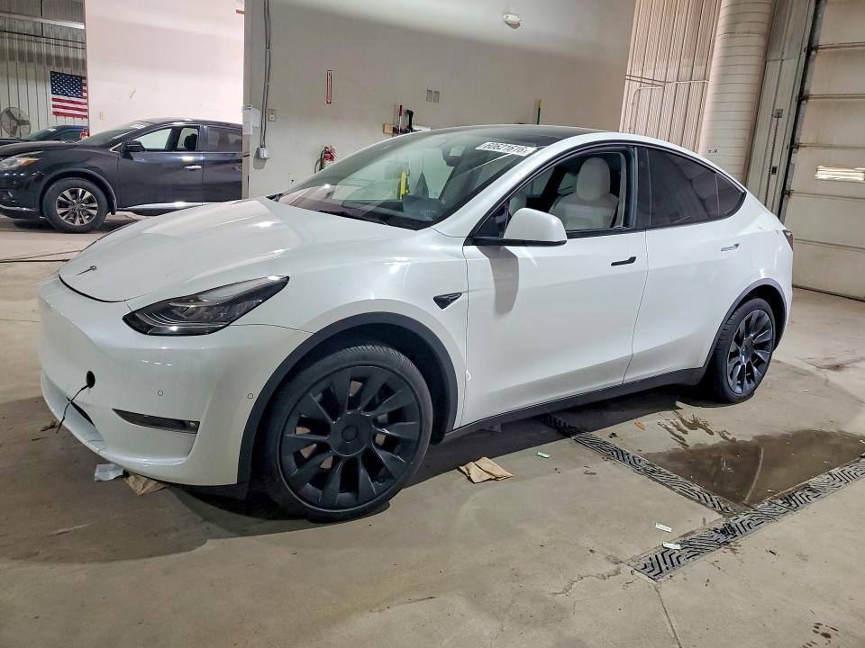 Продаж на аукціоні авто 2022 Tesla Model Y, vin: 7SAYGDEE3NF354472, номер лоту: 60621616