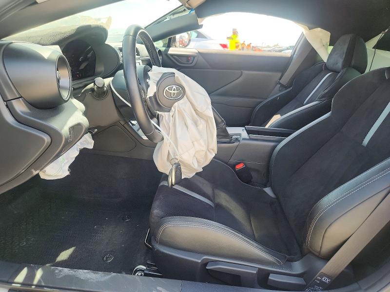 58304026 :رقم المزاد ، JF1ZNBE18R9754865 vin ، 2024 Toyota Gr 86 مزاد بيع