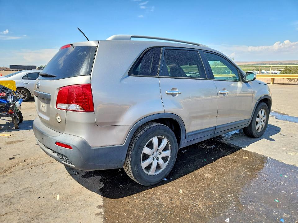 Продажа на аукционе авто 2013 Kia Sorento, vin: 5XYKT3A68DG418293, номер лота: 62045776