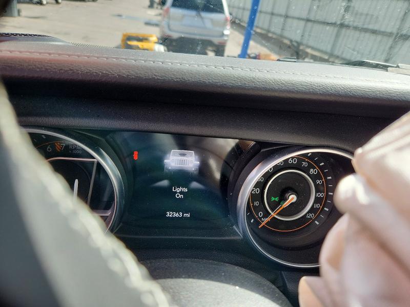 62328146 :رقم المزاد ، 1C4HJXEG4JW268465 vin ، 2018 Jeep Wrangler Unlimited مزاد بيع
