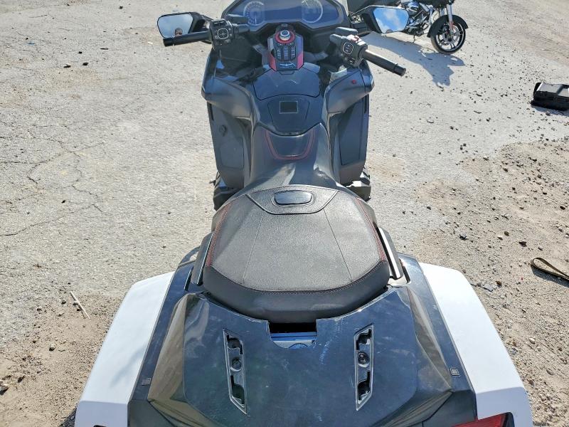 58355166 :رقم المزاد ، JH2SC7916LK200045 vin ، 2020 Honda Gl1800 مزاد بيع