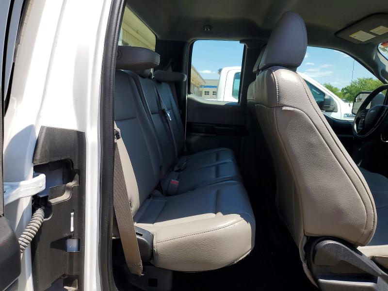 62053836 :رقم المزاد ، 1FTFX1EF2GFC90175 vin ، 2016 Ford F150 مزاد بيع