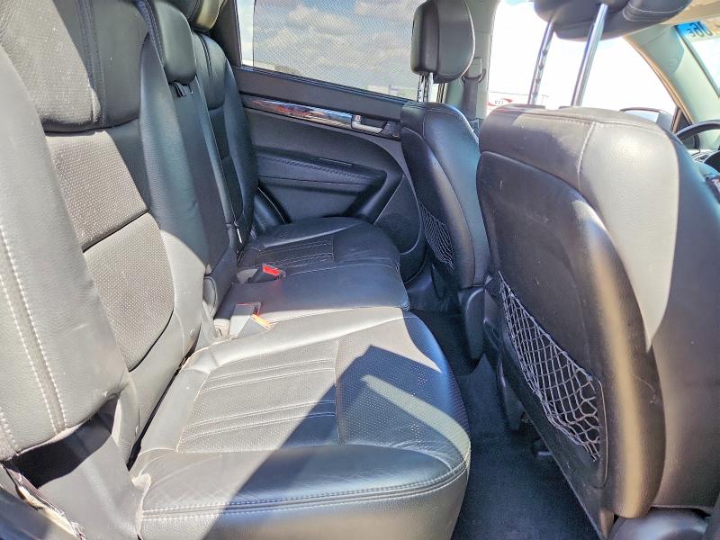 Продажа на аукционе авто 2015 Kia Sorento, vin: 5XYKT3A63FG658144, номер лота: 61774406
