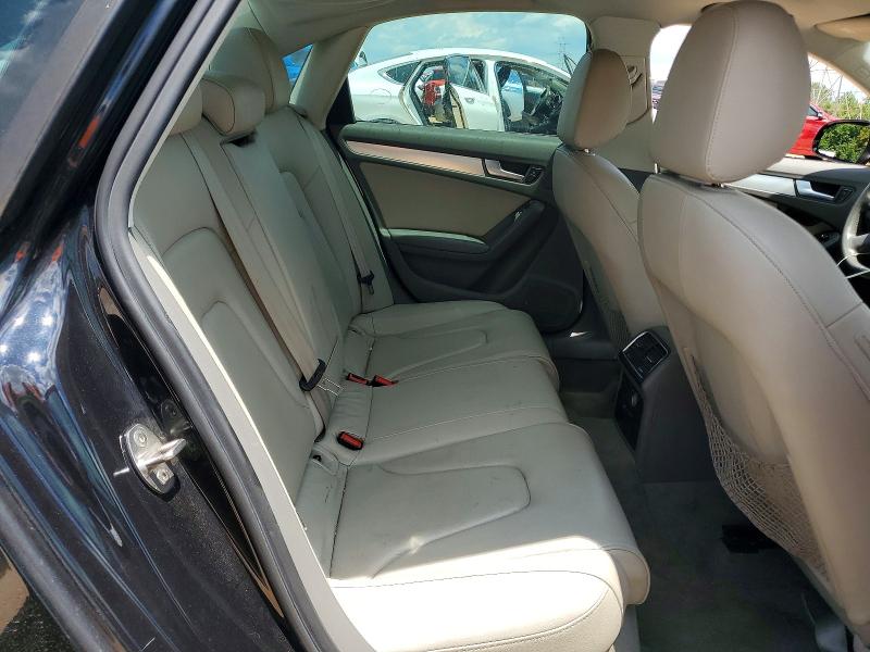 60499236 :رقم المزاد ، WAUFFAFL8CN015589 vin ، 2012 Audi A4 مزاد بيع