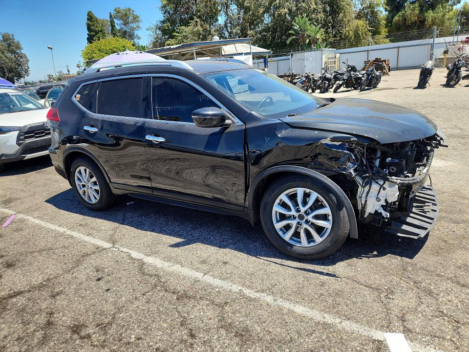 Aukcja sprzedaży 2018 Nissan Rogue, vin: JN8AT2MT1JW458581, numer aukcji: 59726696