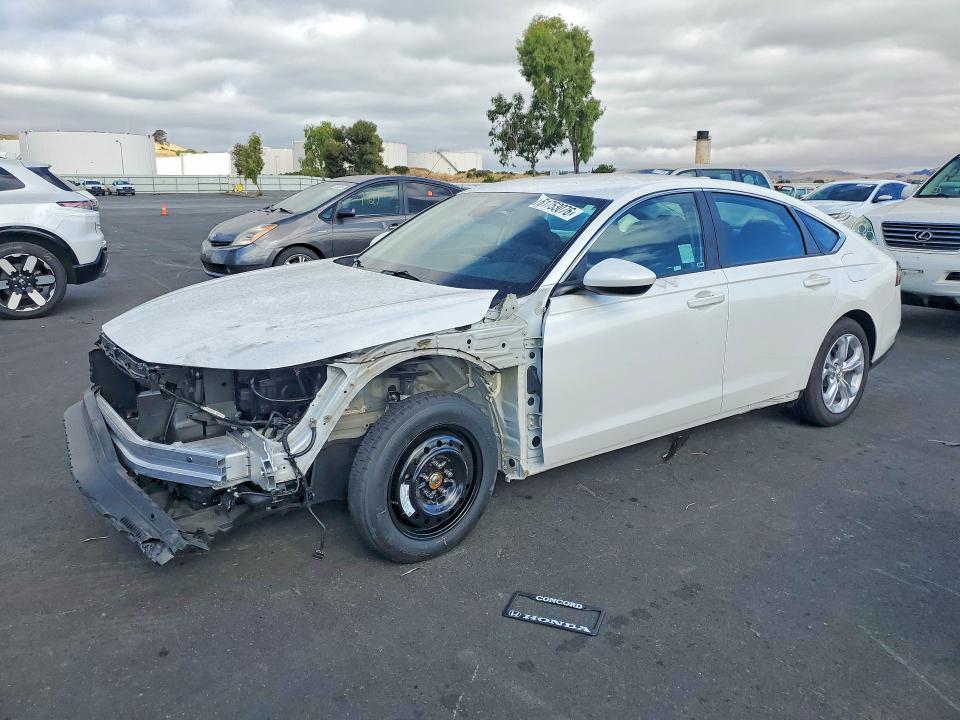 2025 Honda Accord მანქანა იყიდება აუქციონზე, vin: 1HGCY1F28SA056769, აუქციონის ნომერი: 61753076