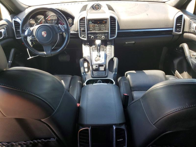 60891346 :رقم المزاد ، WP1AF2A22ELA39515 vin ، 2014 Porsche Cayenne مزاد بيع