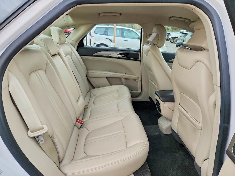 62122236 :رقم المزاد ، 3LN6L5B97JR609920 vin ، 2018 Lincoln Mkz مزاد بيع