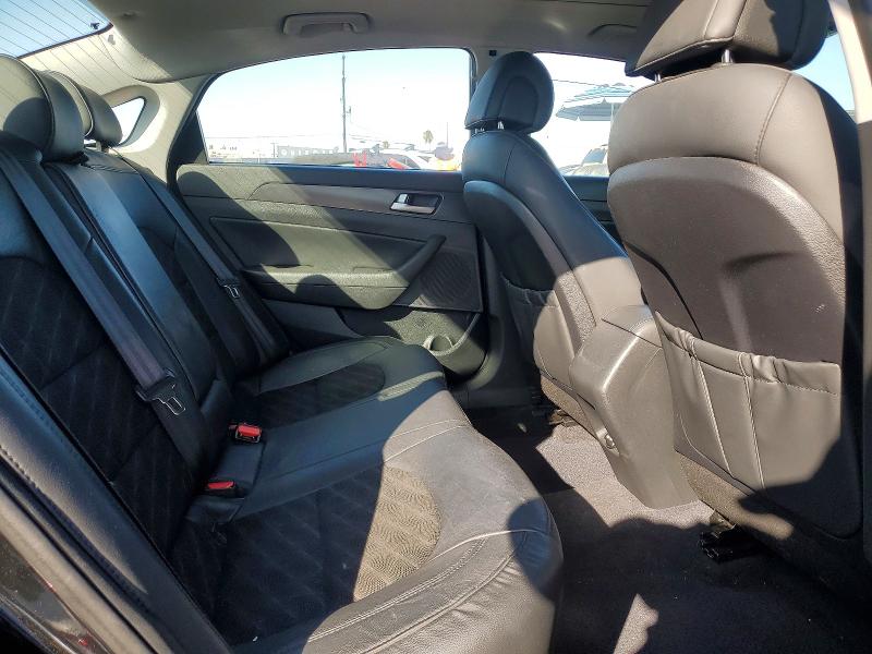 61178096 :رقم المزاد ، 5NPE34AF4HH573182 vin ، 2017 Hyundai Sonata مزاد بيع