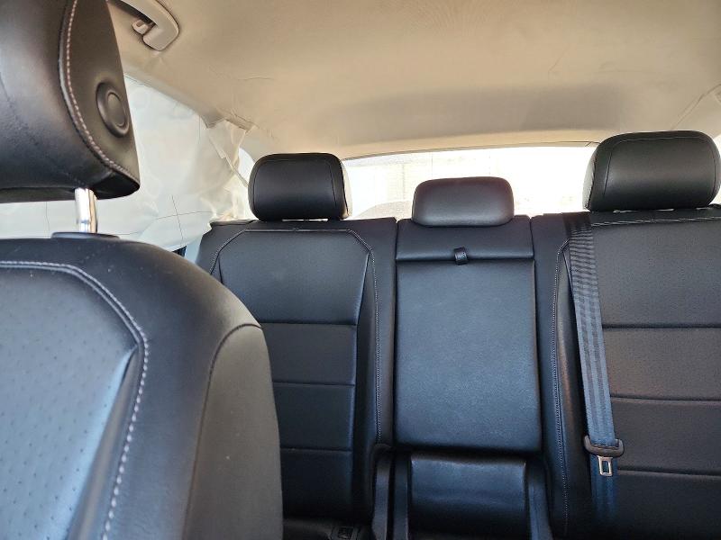 61918346 :رقم المزاد ، 3VV3B7AX0JM000852 vin ، 2018 Volkswagen Tiguan مزاد بيع