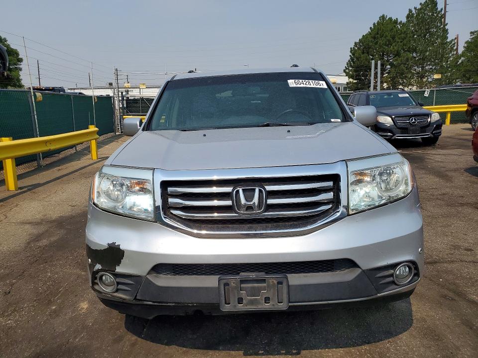 60428106 :رقم المزاد ، 5FNYF4H9XDB070592 vin ، 2013 Honda Pilot مزاد بيع