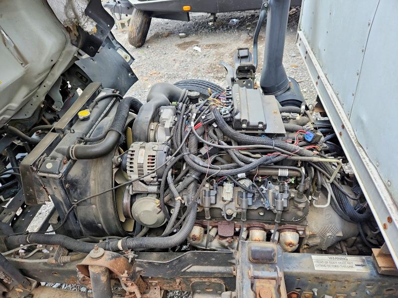 2004 Isuzu Npr მანქანა იყიდება აუქციონზე, vin: 4KLB4B1U24J802947, აუქციონის ნომერი: 62096666